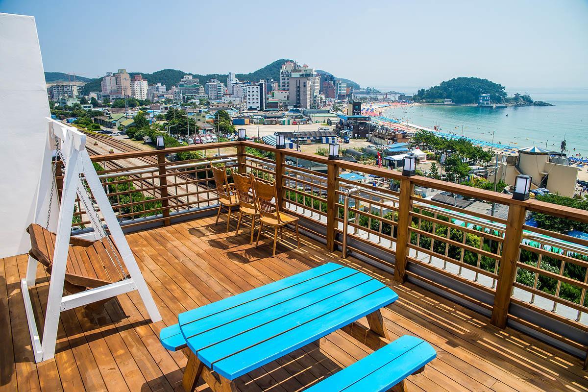 From Guesthouse Busan Exterior photo